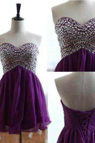 Sweetheart Neck Short Chiffon Homecoming Dresses Crystals Beaded Mini Party Dresses 