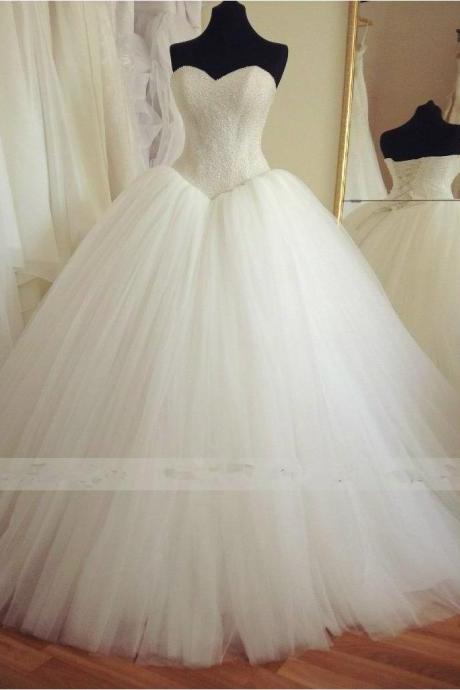 Ball Gown Tulle Wedding Dresses Sweetheart Neck Beaded Bridal Gowns